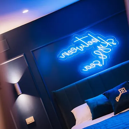 Hotel Heaven