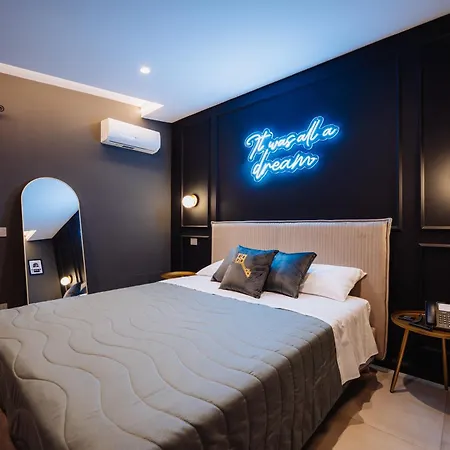 Hotel Heaven *