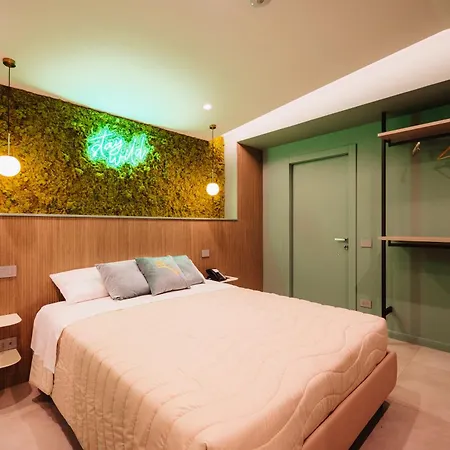 Hotel Heaven Striano