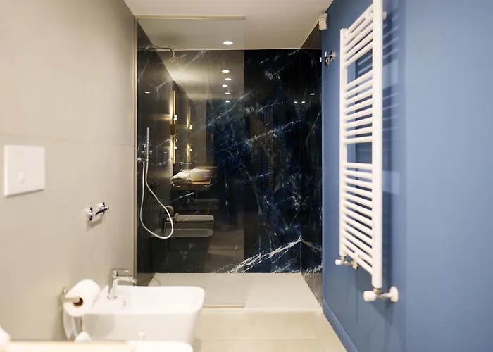 Heaven Hotel *